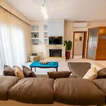 Heronissos Center * خيرسونِسوس