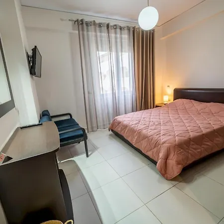Appartement Heronissos Center