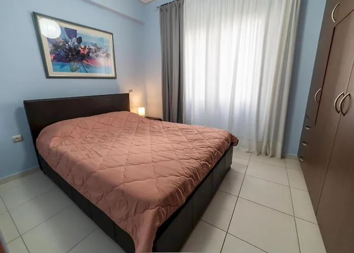 Heronissos Center * הרסוניסוס