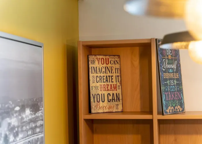 Apartament Heronissos Center *